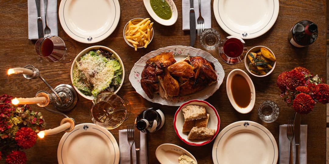 Теперь в Mamie Bistro подают poulet rôti