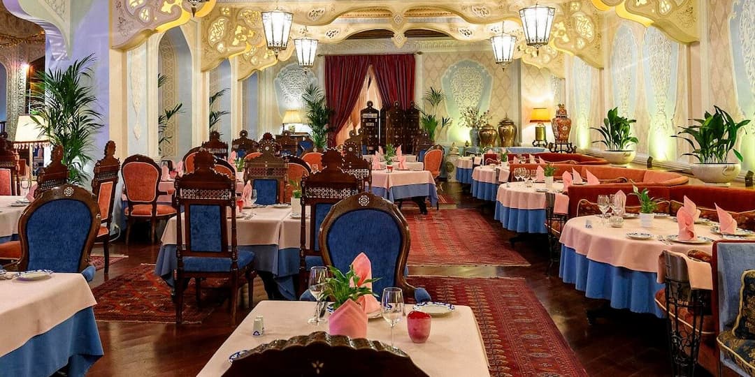 «Узбекистан» на Неглинной: как легенда советской гастрономии живёт по правилам сегодняшнего дня